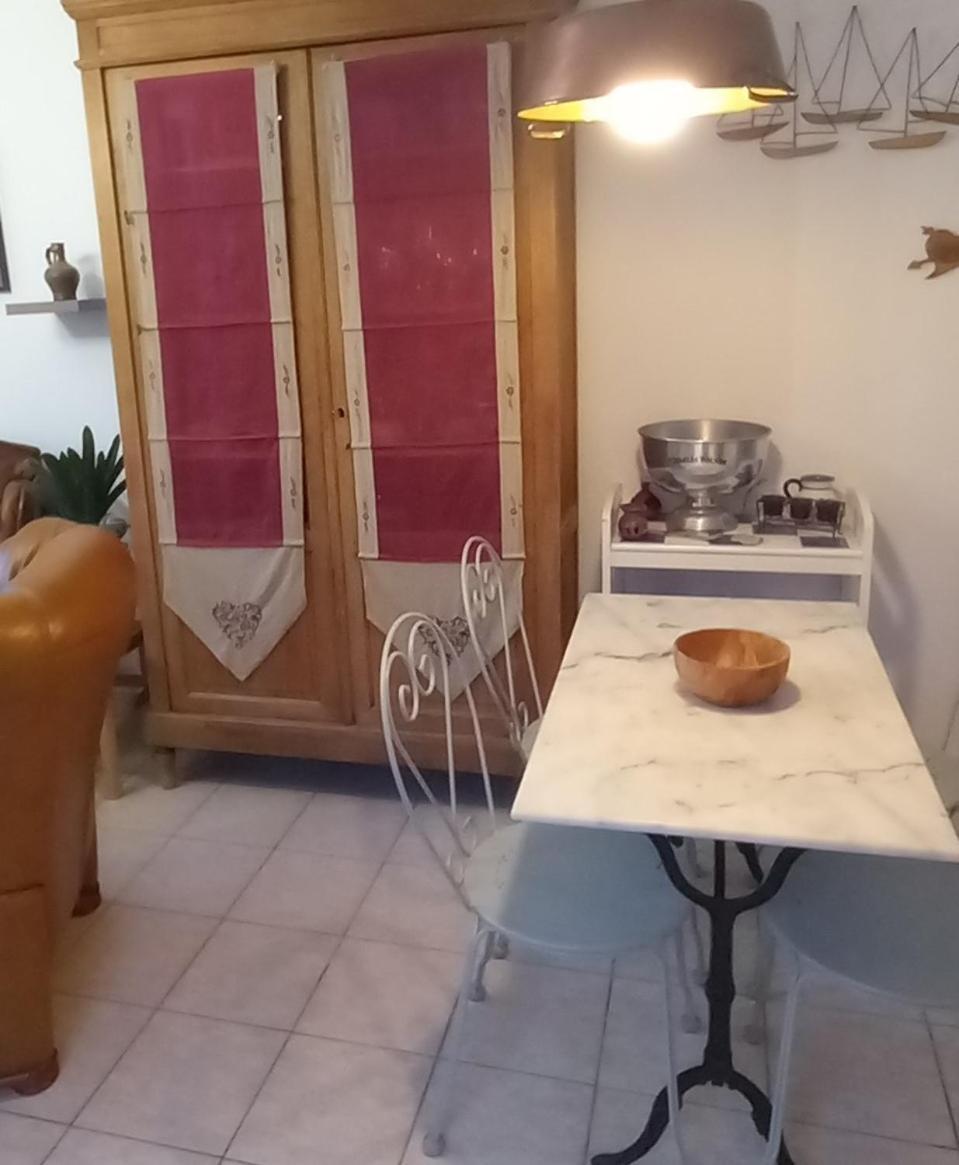La Petite Maison Saint-Martin-Lez-Tatinghem Εξωτερικό φωτογραφία